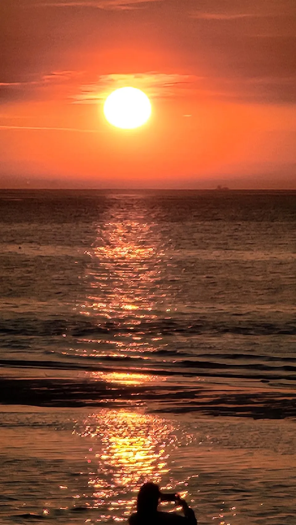 Sonnenuntergang über der Nordsee bei Renesse